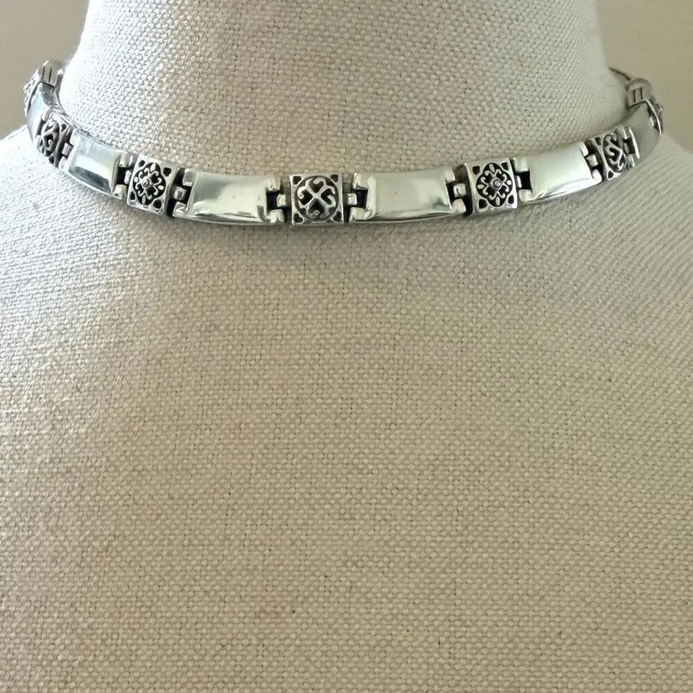 Brighton Tribeca Silver Tone Adjustable Choker Necklace Scroll Link Necklace